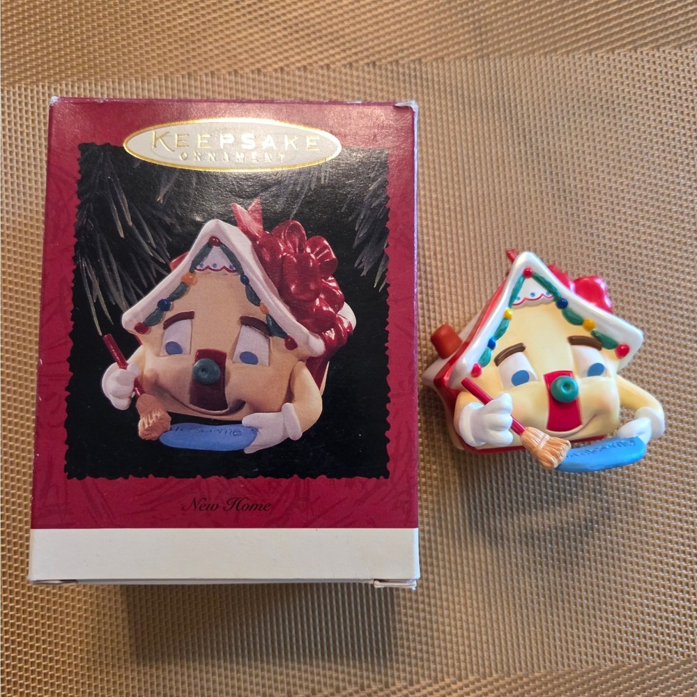 Hallmark Keepsake Ornament New Home 1995 Gingerbread House Christmas Decor